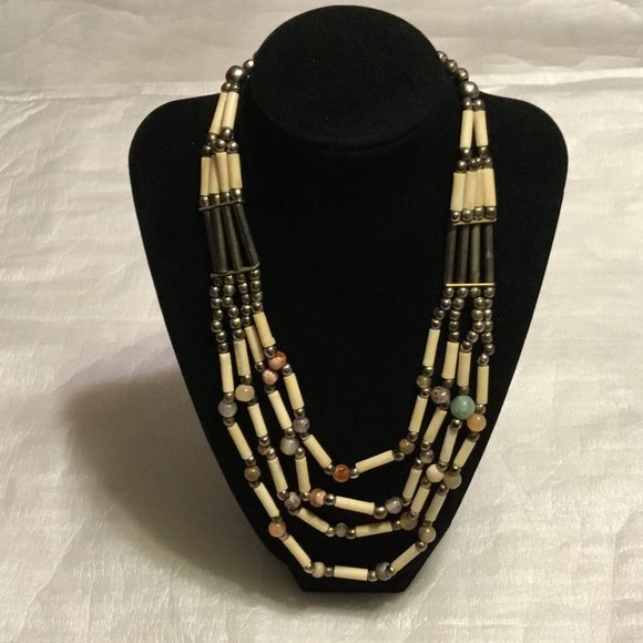 Very nice handmade colorful stones beaded necklace choker - Picture 1 of 10